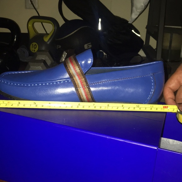 NEW IN BOX Men’s Vreza stylish leather loafers - Picture 7 of 8